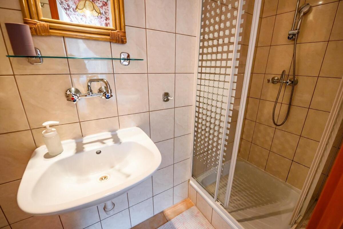 Willa Safona Krynica Zdroj Buitenkant foto